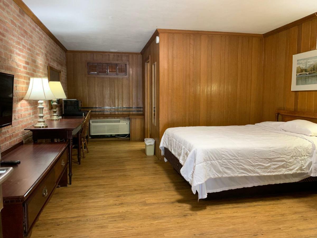 The Lincoln Lodge Urbana シャンペーン エクステリア 写真